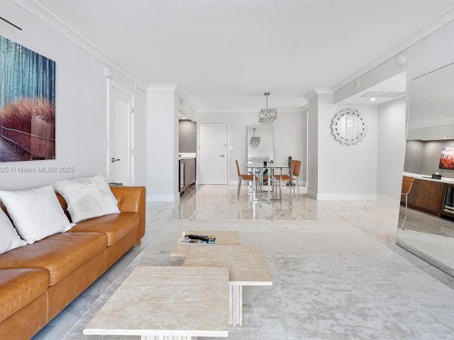 Apartment for sale  Unit #16B - photo 5906599