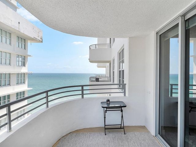 Apartment for sale  Unit #16B - photo 5906602