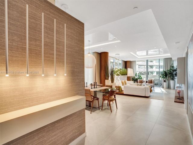 Apartment for rent  Unit #S306 - photo 5871490