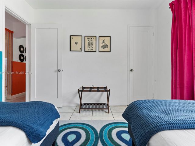 Home for rent at 260 NE 45th St - photo 6046993