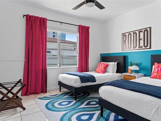 Home for rent at 260 NE 45th St - photo 6046996