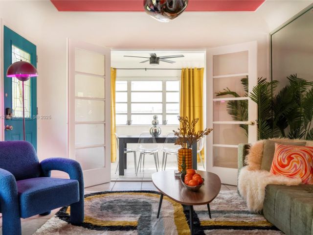 Home for rent at 260 NE 45th St - photo 6047005