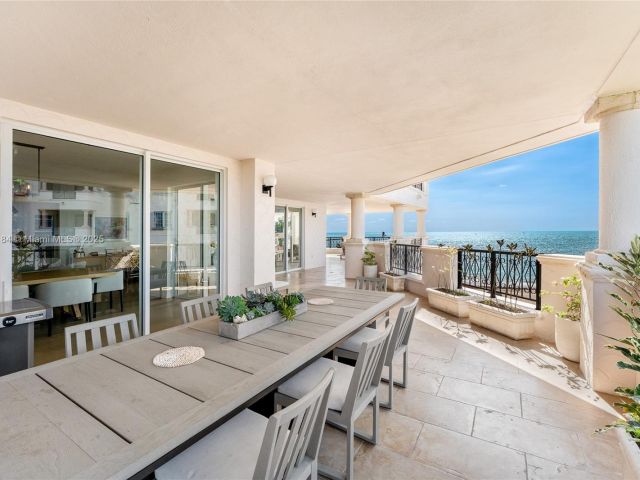 Apartment for sale  Unit #7654 - photo 5907753