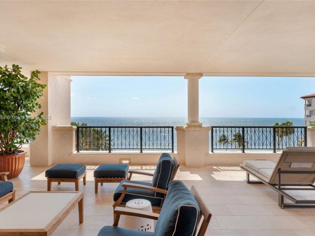 Apartment for sale  Unit #7654 - photo 5907760