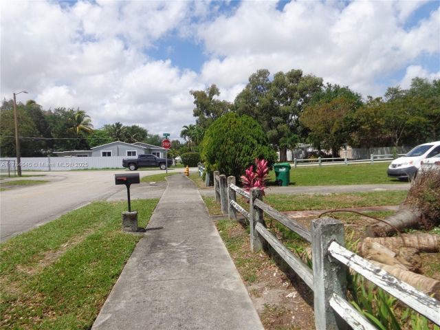 Home for sale at  - photo 6020723