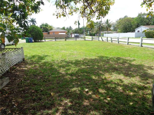 Home for sale at  - photo 6020727