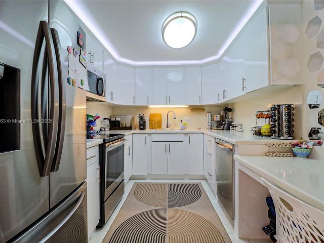 Apartment for rent  Unit #2107 - photo 5902405