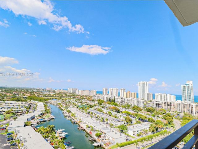 Apartment for rent  Unit #2107 - photo 5902408