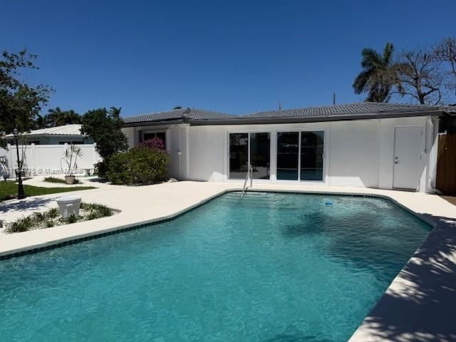 Home for sale at 411 SE 6th Ave - photo 5881675