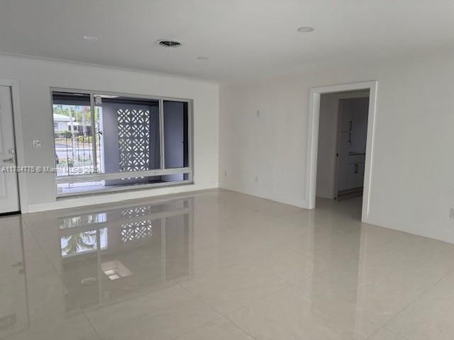 Home for sale at 411 SE 6th Ave - photo 5881685