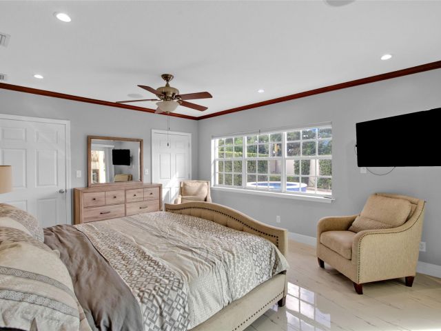 Home for sale at 1062 SE 22nd Ave - photo 5936975