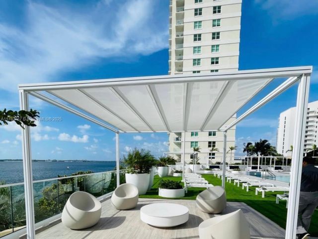 Apartment for sale  Unit #808 - photo 5918471