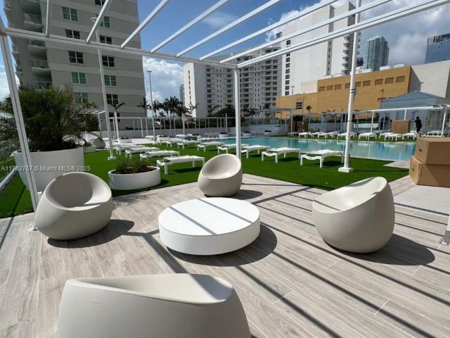 Apartment for sale  Unit #808 - photo 5918474