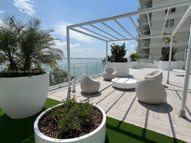 Apartment for sale  Unit #808 - photo 5918475