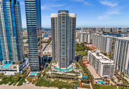 Apartment #704 at Ocean Four