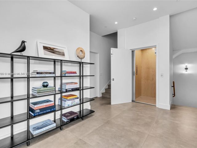 Apartment for sale  Unit #BH6 - photo 5960462