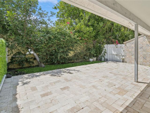 Home for sale at 2952 Florida Blvd - photo 5879237