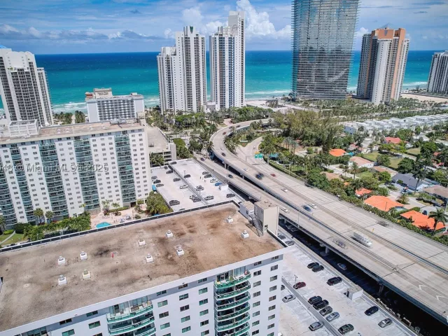 2-bedroom condo for sale in Sunny Isles Beach - 19380 Collins Ave 1002 - MondialRealty