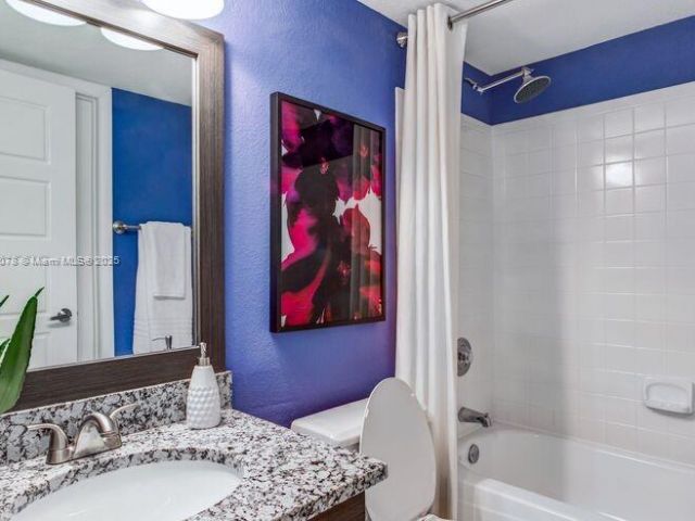 Home for rent at 5555 N Military Trl Riviera - photo 5861830