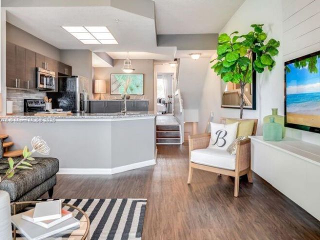 Home for rent at 5555 N Military Trl Riviera - photo 5861836