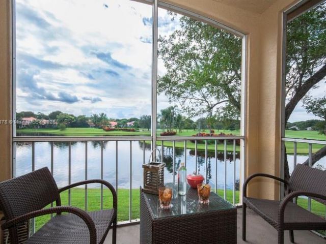 Home for rent at 5555 N Military Trl Riviera - photo 5861841