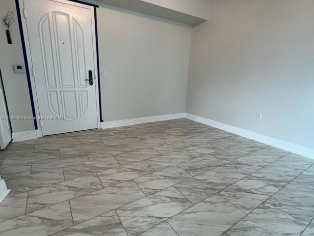 Apartment for sale  Unit #610 - photo 5905232