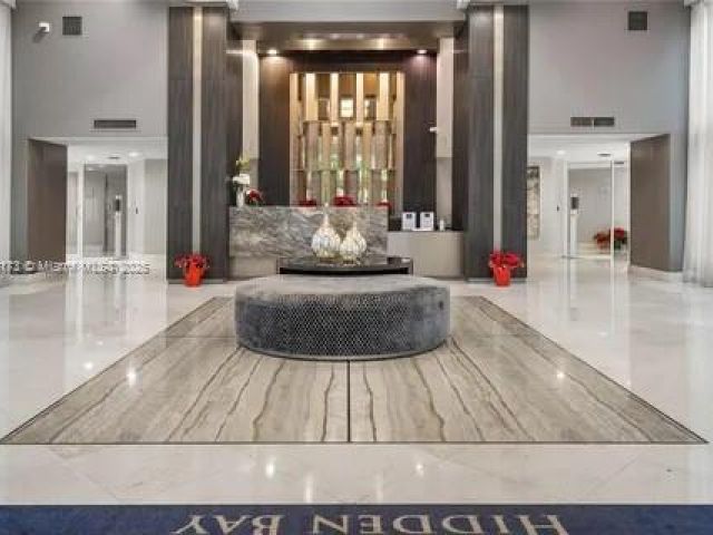 Apartment for sale  Unit #610 - photo 5905242