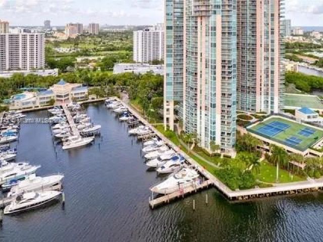 Apartment for sale  Unit #610 - photo 5905245