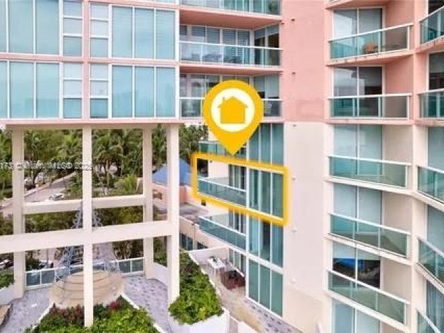 1-bedroom condo for sale in Aventura - 3370 Hidden Bay Dr 610 - MondialRealty