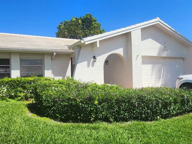 Home for sale at 22310 Cameo Dr E - photo 5862262