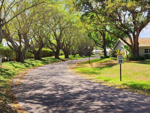 Home for sale at 22310 Cameo Dr E - photo 5862264