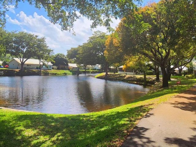 Home for sale at 22310 Cameo Dr E - photo 5862266