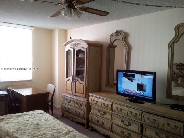 Apartment for sale  Unit #706 - photo 5932647