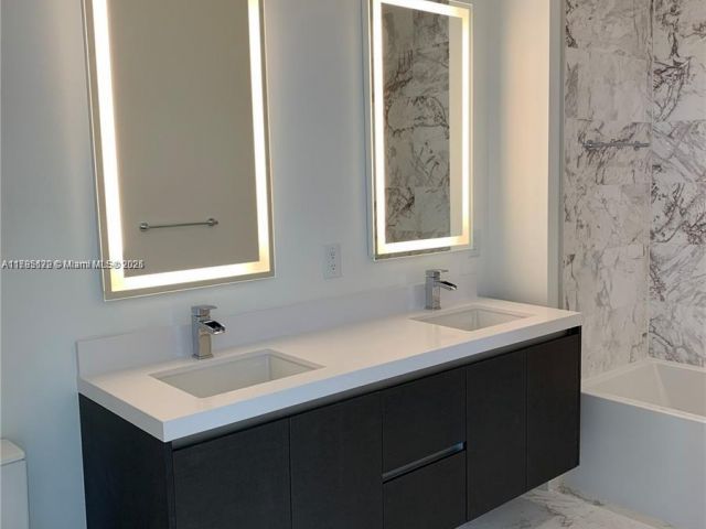 Apartment for sale  Unit #3002 - photo 5923395