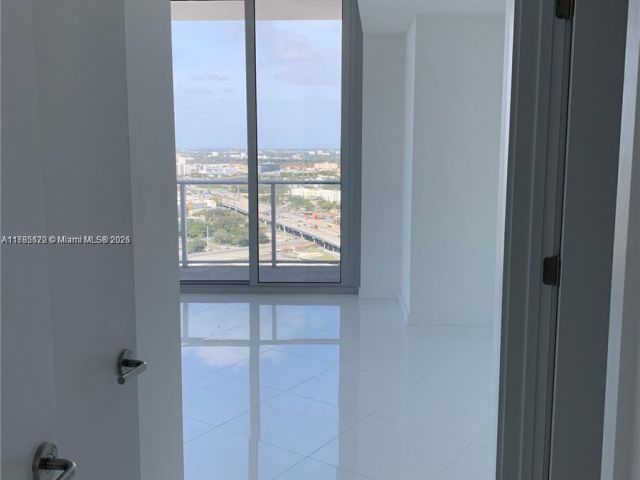 Apartment for sale  Unit #3002 - photo 5923399