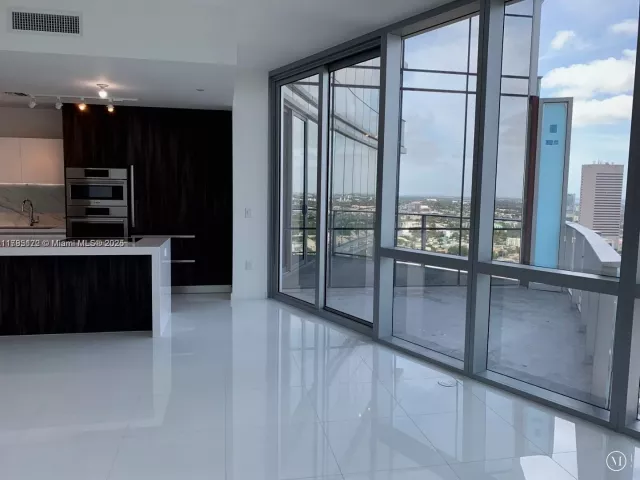 1-bedroom condo for sale in Miami - 851 NE 1st Ave 3002 - MondialRealty