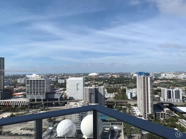 1-bedroom condo for sale in Miami - 851 NE 1st Ave 3002 - MondialRealty