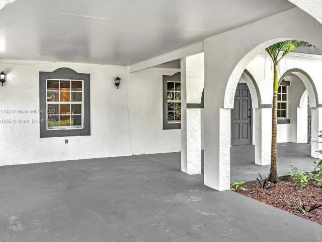 Home for sale at 936 NE 132nd St - photo 5877167