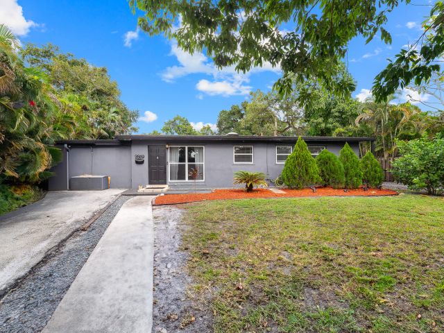 Home for sale at 2869 SW 13th Court - photo 5981614