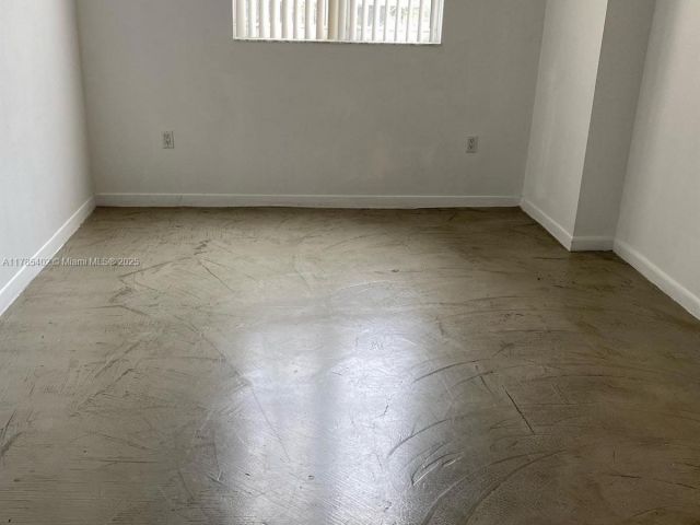 Apartment for sale  Unit #201 - photo 5923762