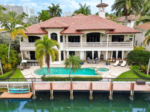 Home for sale at 441 Royal Plaza Dr - photo 6023978