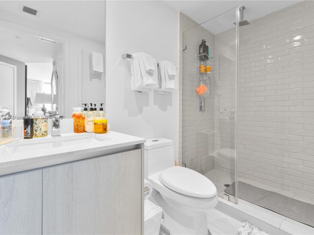 Apartment for rent  Unit #T3609 - photo 5971730