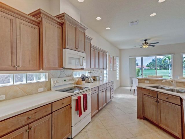 Home for rent at 106550 La Strada - photo 5865913