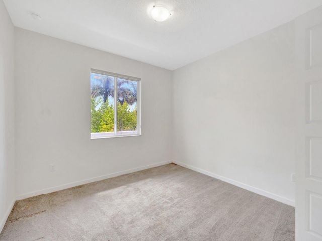 Home for rent at 17624 SW 149th Pl - photo 5969245