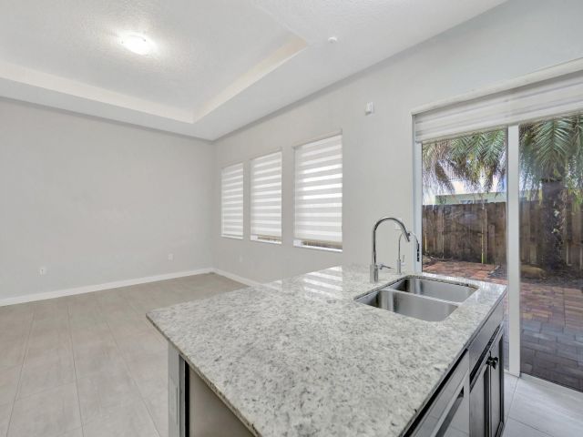 Home for rent at 17624 SW 149th Pl - photo 5969260