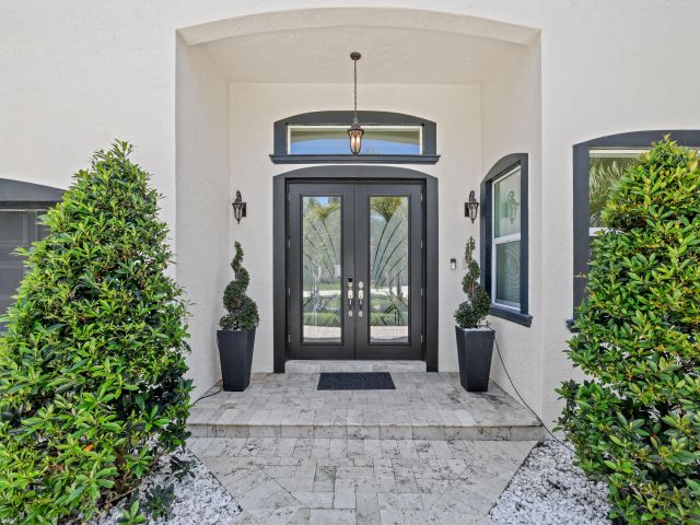 Home for sale at 1030 Rhodes Villa Avenue - photo 5878053