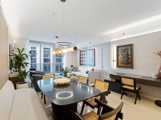 Apartment for rent  Unit #2010 - photo 5958619