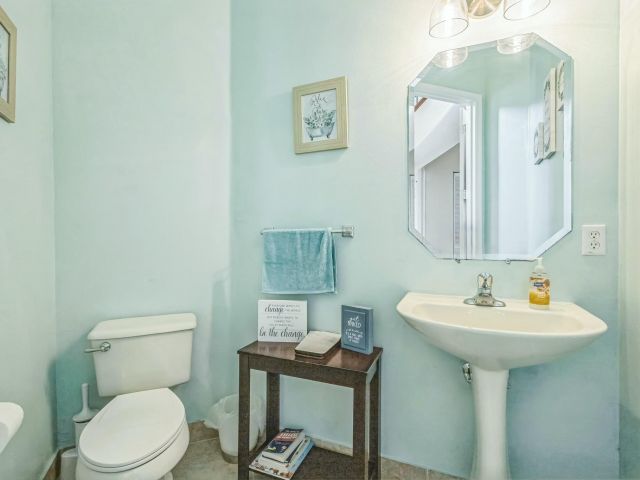 Home for sale at 694 Cresta Circle - photo 5864881