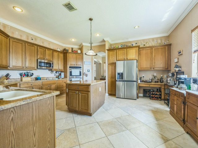 Home for sale at 694 Cresta Circle - photo 5864885