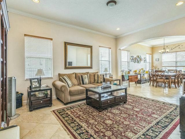 Home for sale at 694 Cresta Circle - photo 5864891